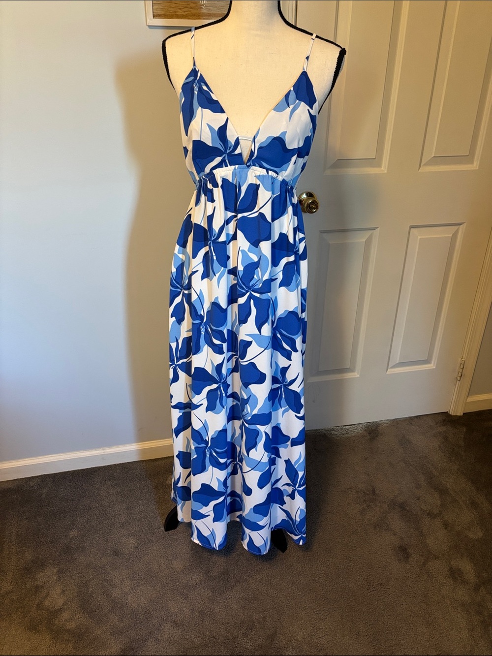 Blue & White Floral Maxi Dress - Spaghetti Strap Small